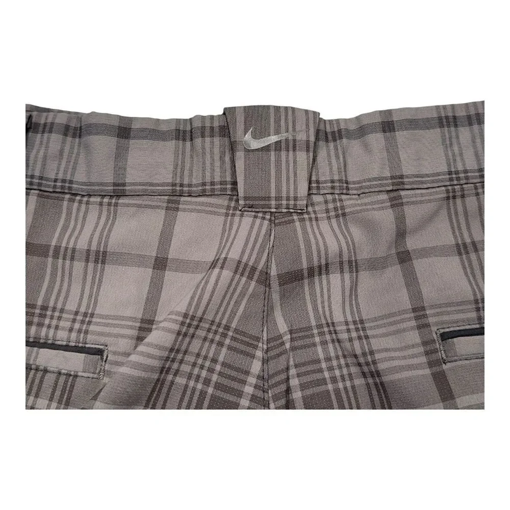 Nike Golf Tour Performance Dri-Fit Men's 38 Black‎ Gray Plaid Shorts Stretch